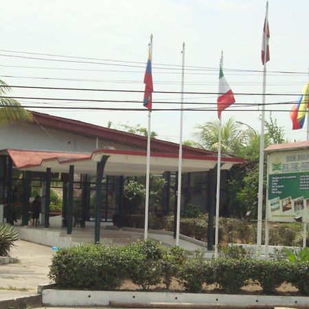 Hotel Sol Del Oriente Ικίτος Εξωτερικό φωτογραφία
